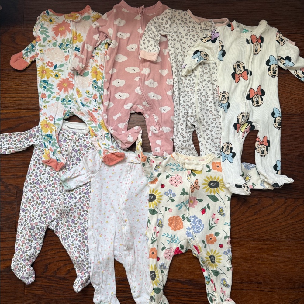 Baby girl sleepers bundle 3-6 months